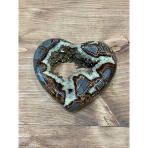 Utah Septarian Heart Shaped Geode Crystal Stone Display Home‎ Decor 1.65lbs